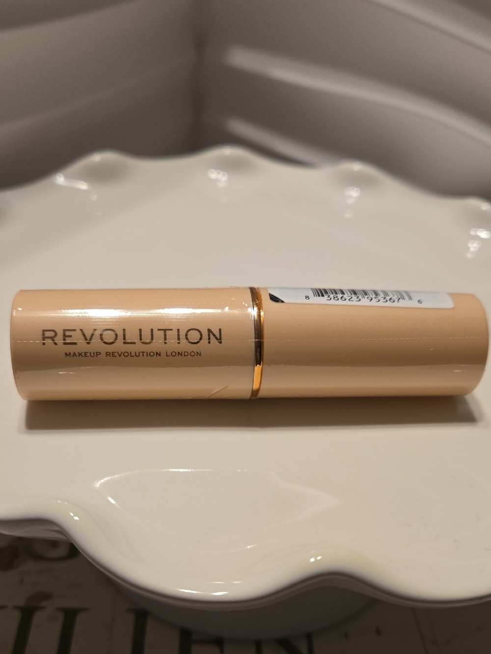 Revolution Fast Base Stick Foundation - F12 - Picture 2 of 4